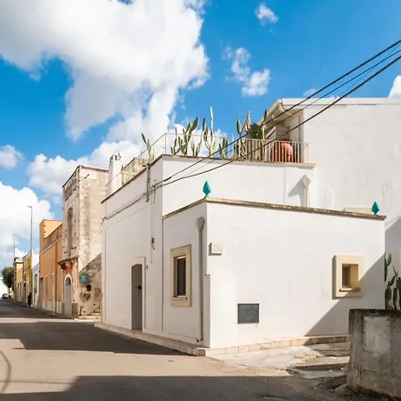 Petra Domus Private
